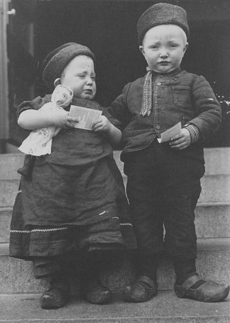 Голландские дети, 1910