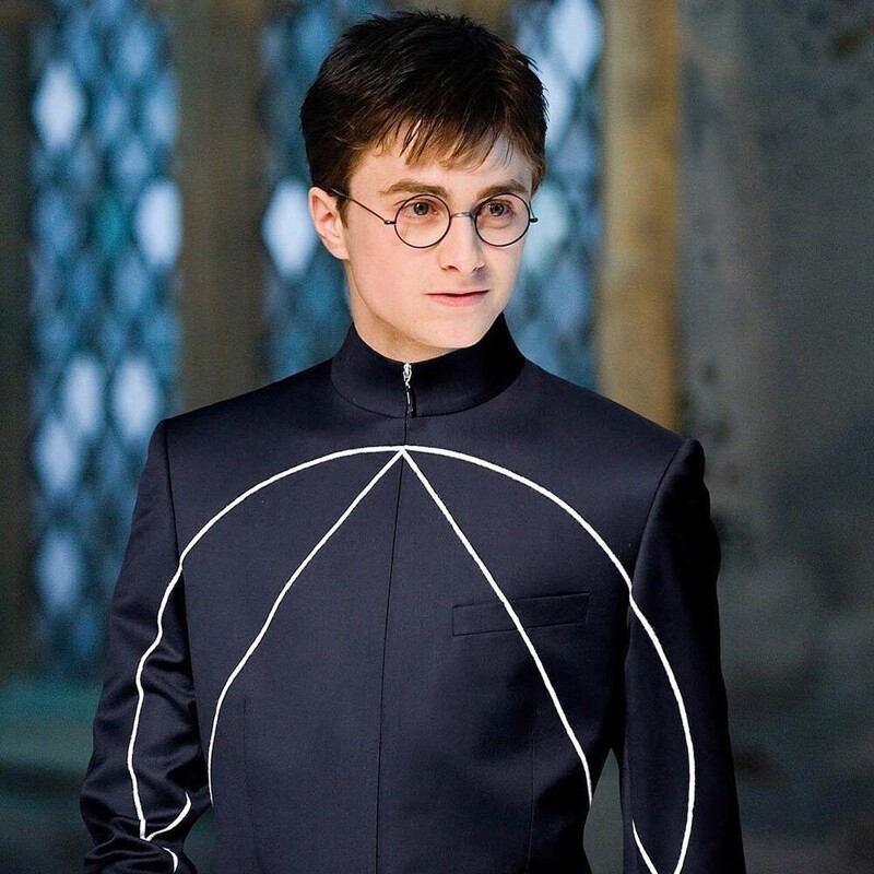 Модный Гриффиндор: героев "Гарри Поттера" одели в брендовые вещи