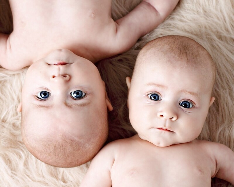 В мире происходит бум рождения близнецов