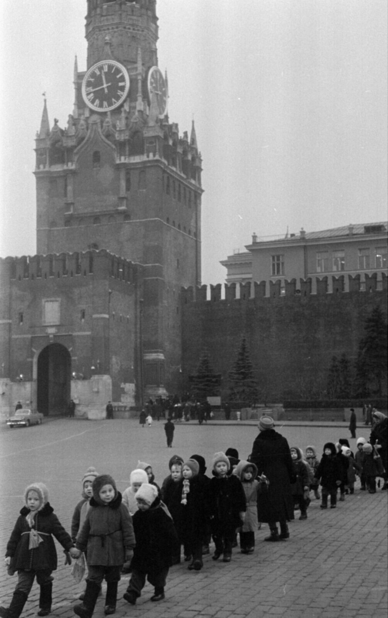 Дети на Красной площади