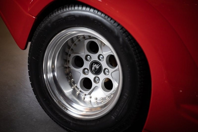 Редкий юбилейный Lamborghini Countach с минимальным пробегом, который может стать вашим