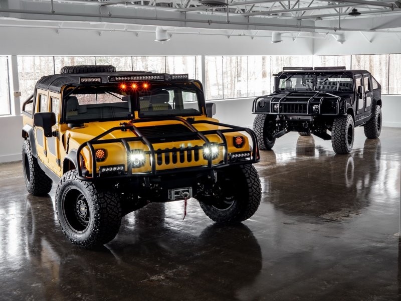 Hummer M1-R от Mil-Spec — ярко-желтый супервнедорожник мощностью 800 лошадиных сил