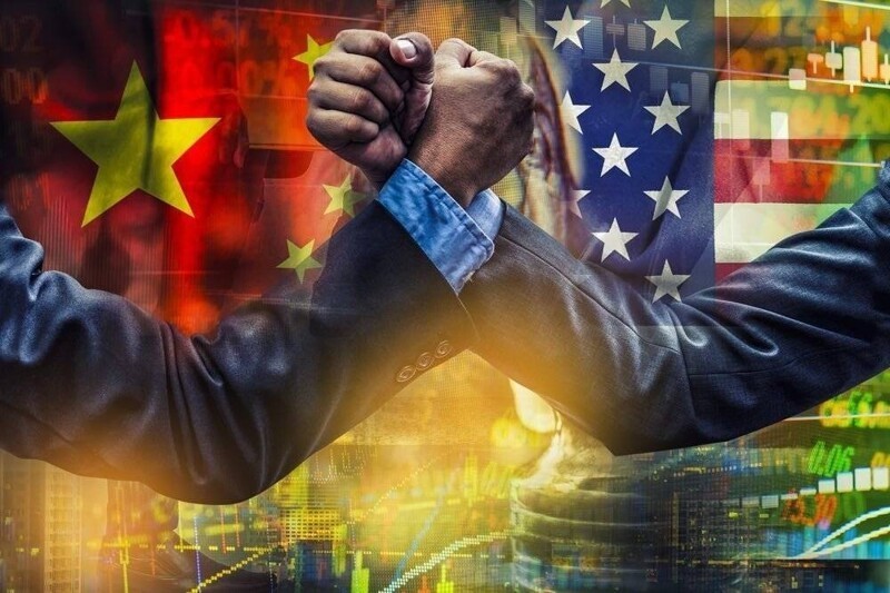 «США  не справились с ролью мирового гегемона и критично ошиблись с  реализацией неоколониальной стратегии при переносе промышленного  производства в Китай. 