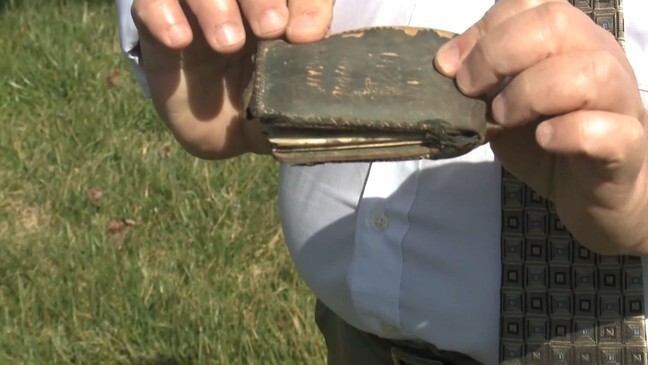 В школе в Вирджинии нашли кошелек, потерянный 70 лет назад