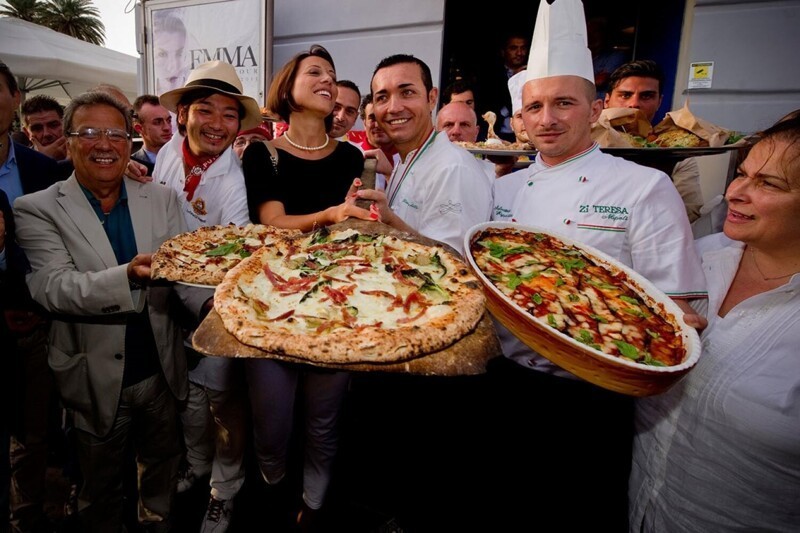 Пицца-фест -Неапль, Италия