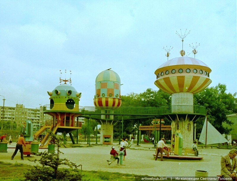 Крутая детская площадка, 1980–е годы, Днепропетровск