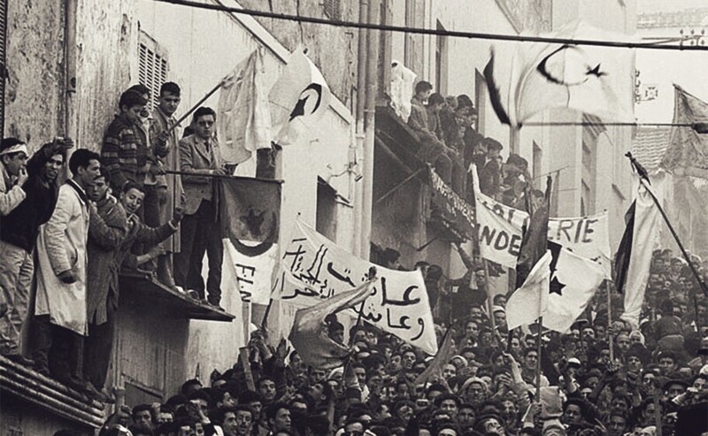 Митинг в поддержку независимости Алжира от Франции, 50-е годы XX века