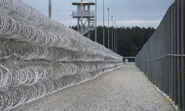 В США заключённые тоже пару раз за последние 5 лет объявляли голодовку