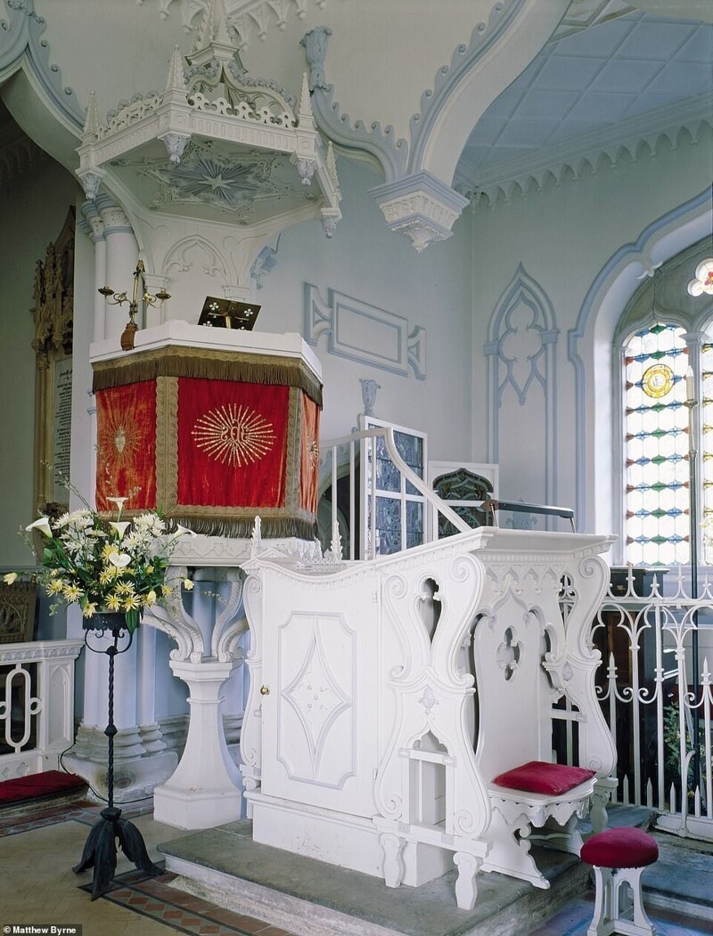 Сокровища английских церквей: окно в историю