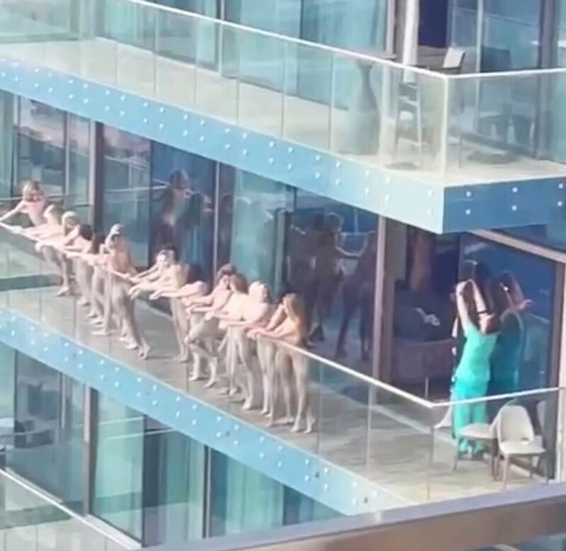 Полиция в Дубае арестовала 12 красоток, позировавших обнаженными на балконе отеля