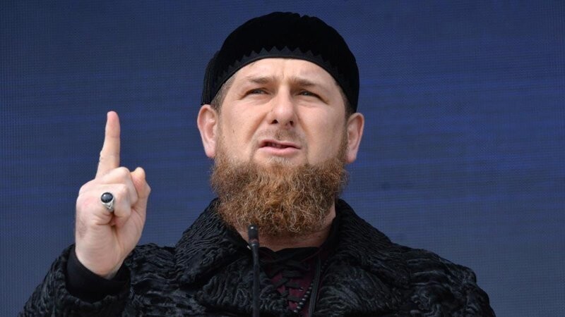Издание "Проект" рассказало о полигамности Кадырова и показало его вторую жену