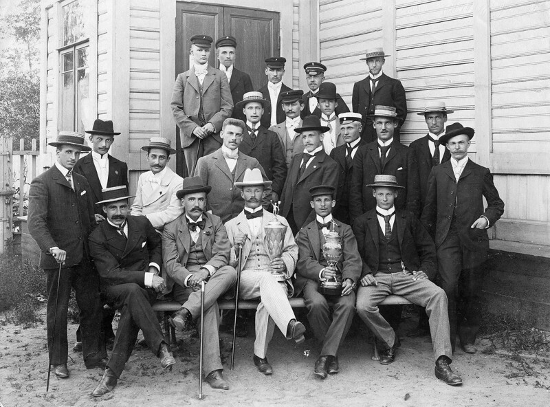 1908. Победители и члены Санкт-Петербургского яхт-клуба