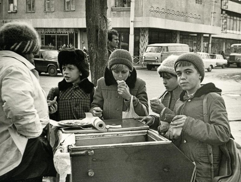 Центр города Тирасполь, МССР, по всей видимости 70-е.