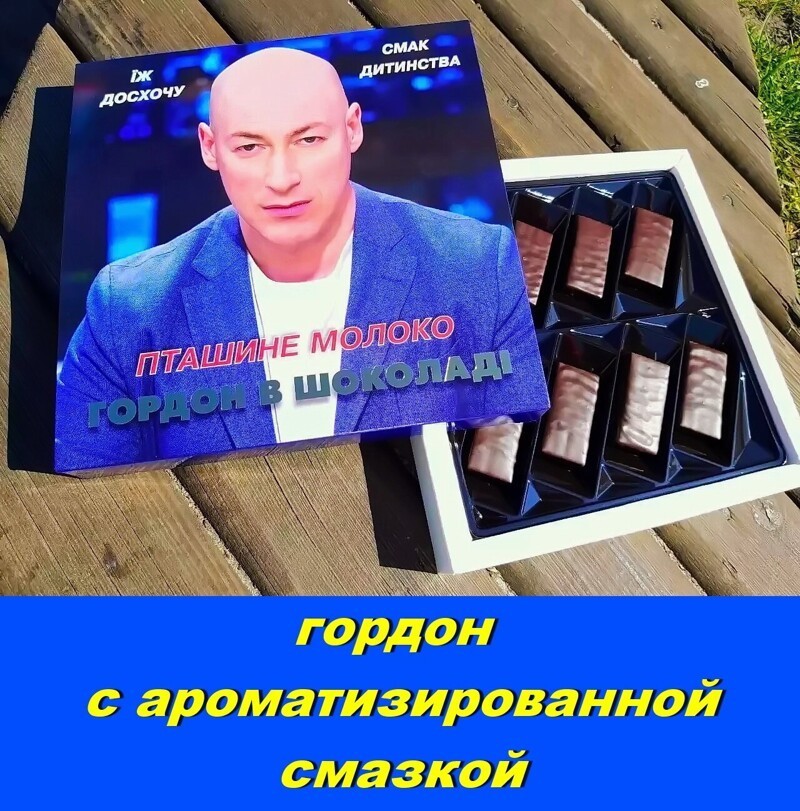 Почему бы вам не оказаться в "нигде" при жизни? Клянусь вам, это самое лучшее, что в ней можно сделать.  (В. Пелевин. «Чапаев и Пустота»)