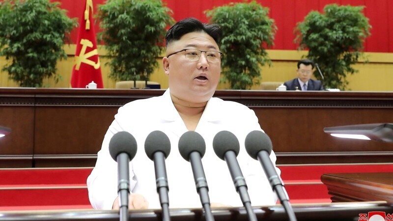 Ким Чен Ын готовит корейцев к голоду