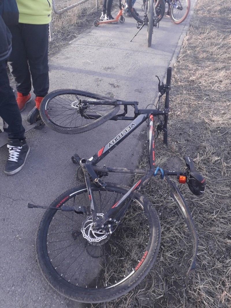 Жуткое ДТП: в Магнитогорске водитель на полном ходу сбил юного велосипедиста