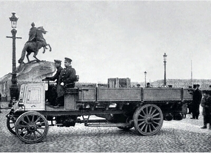 Моторная телега, изобретение инженера Б.Г. Луцкого, принадлежащая Морским Ижорским заводам. 1901 год