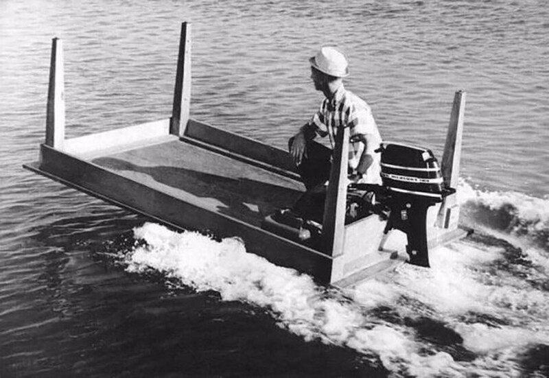 Сегодня, ребята, мы будем делать лодку с мотором... 1964