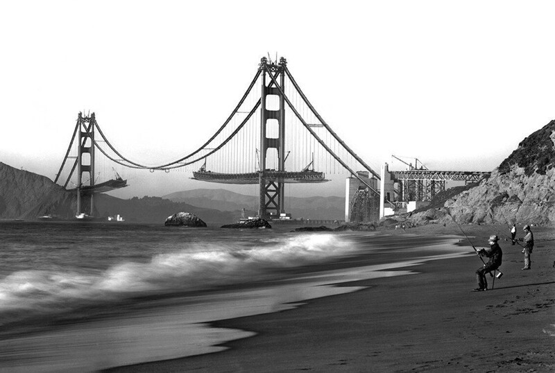 Рыбаки на фоне еще не достроенного моста Золотые Ворота, Сан-Франциско 1930 год