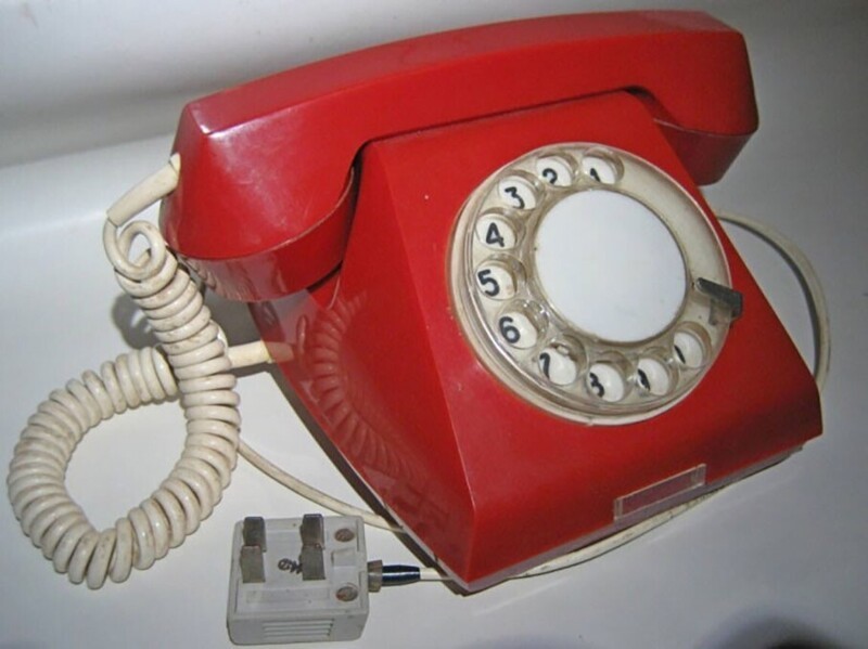 Телефон 90 х годов фото
