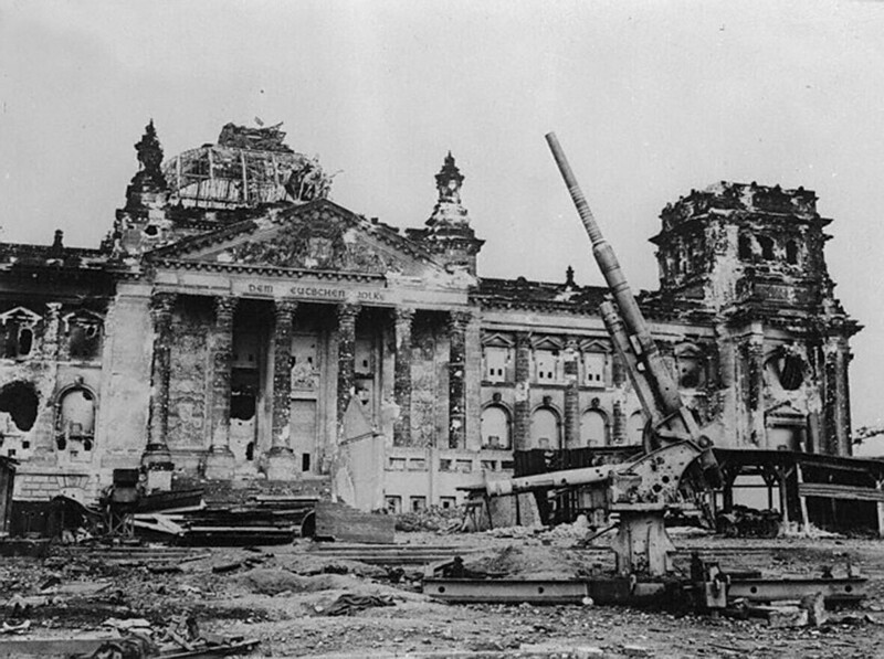 20 апреля 1945 г. Начался штурм Берлина