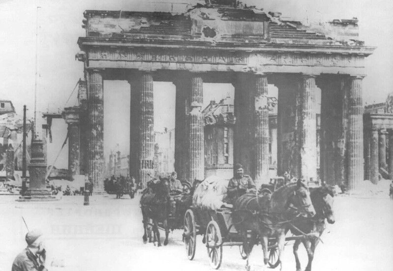 20 апреля 1945 г. Начался штурм Берлина