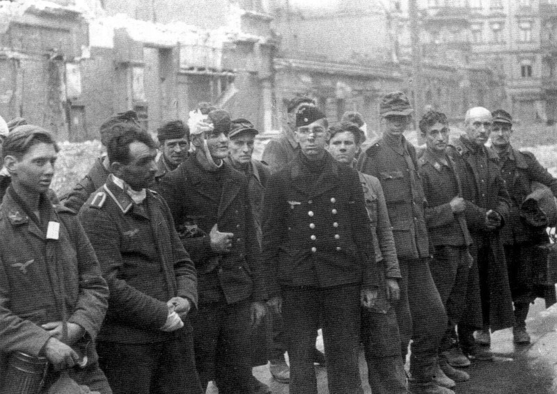 20 апреля 1945 г. Начался штурм Берлина