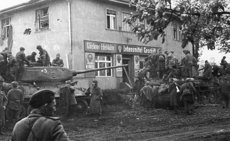 20 апреля 1945 г. Начался штурм Берлина