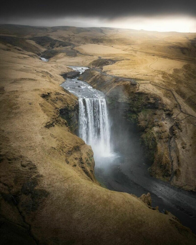 26. Исландия