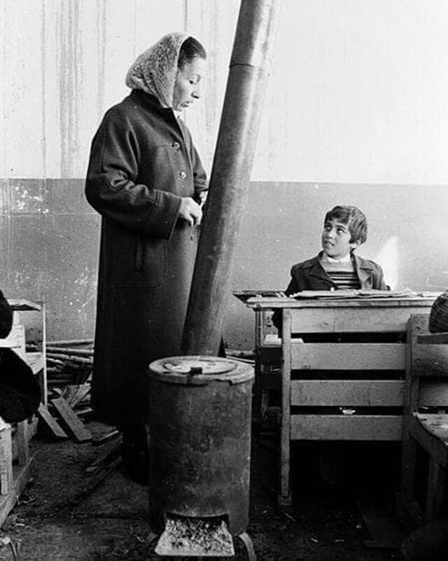 Урок в неотапливаемой школе, «Темные годы» Армении: 1992−1995 годы.