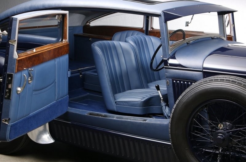 Копию одного из самых знаменитых Bentley выставили на продажу