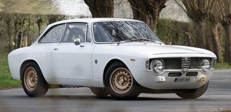 8. Alfa-Romeo Giulia Sprint GTA 1600 Competition 1965 года продан за €258,750 (24 700 000 руб.)