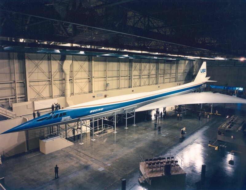 Прототип сверхзвукового пассажирского самолета Boeing 2707, 1970 год, США
