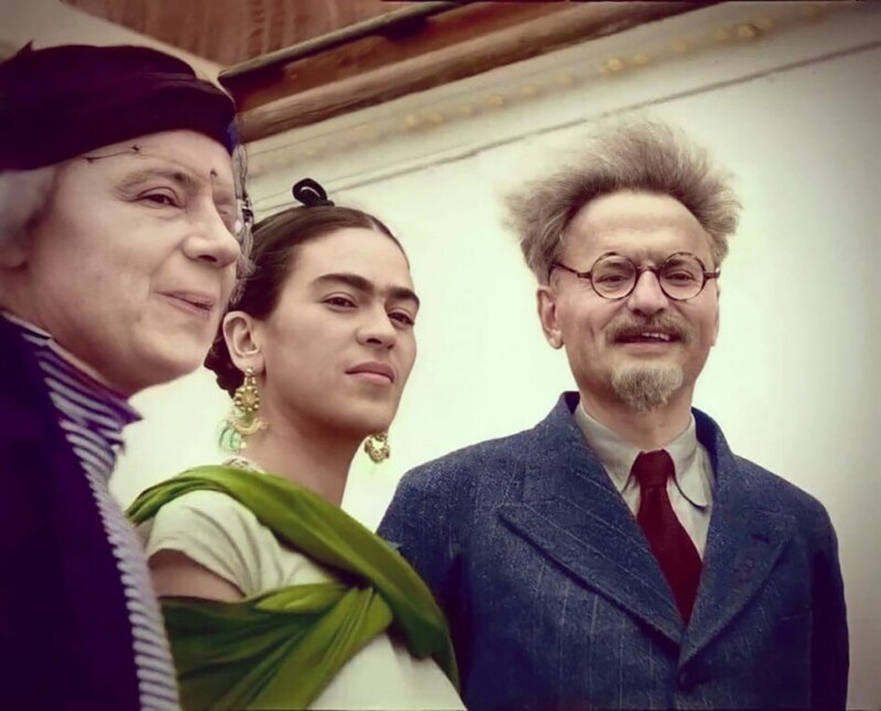 Наталья Седова, Фрида Кало и Лев Троцкий, январь 1937 года.