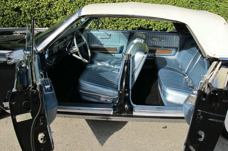 Lincoln Continental 1961-1969: один из самых красивых автомобилей в мире