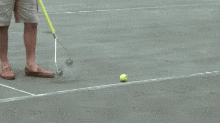 Теннисные мячики собирают так.