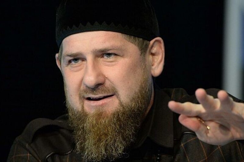 "Составишь завещание и будешь плакать": Кадыров пригрозил комментатору, назвавшему его шайтаном