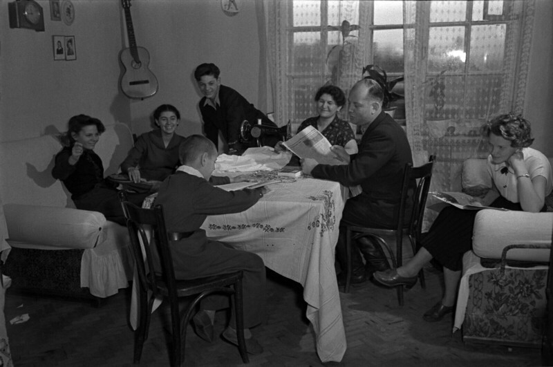 1956. Комната в коммуналке. Москва