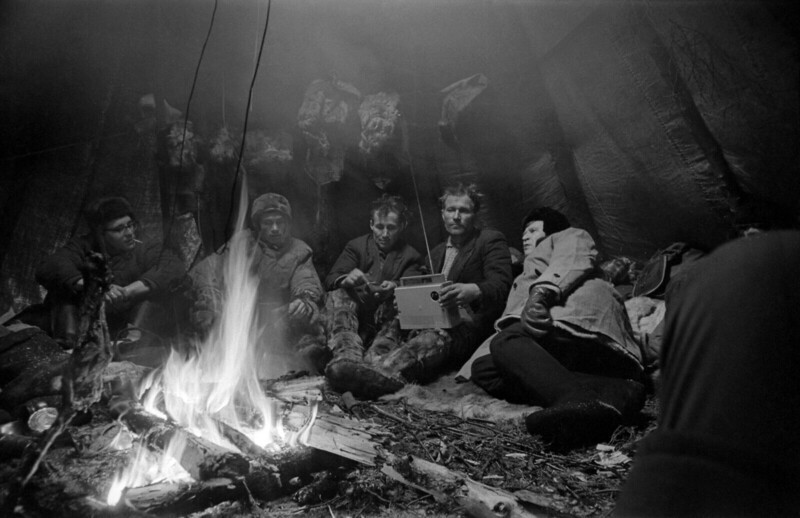 1968. В чуме оленеводов, тундра Ловозерская, Кольский полуостров
