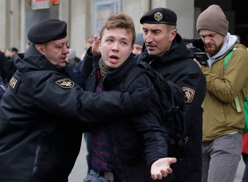 Очередной выпуск новостного полит.стёба и другого. 25.05.21