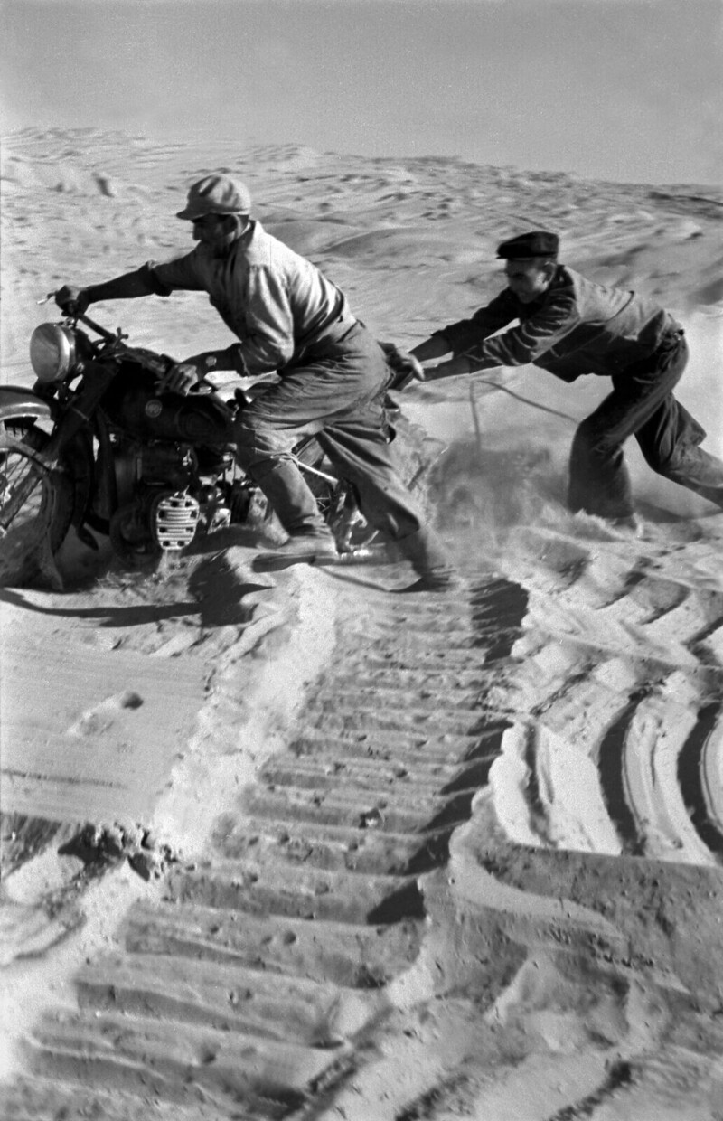 1960. В пустыне Кара-кум