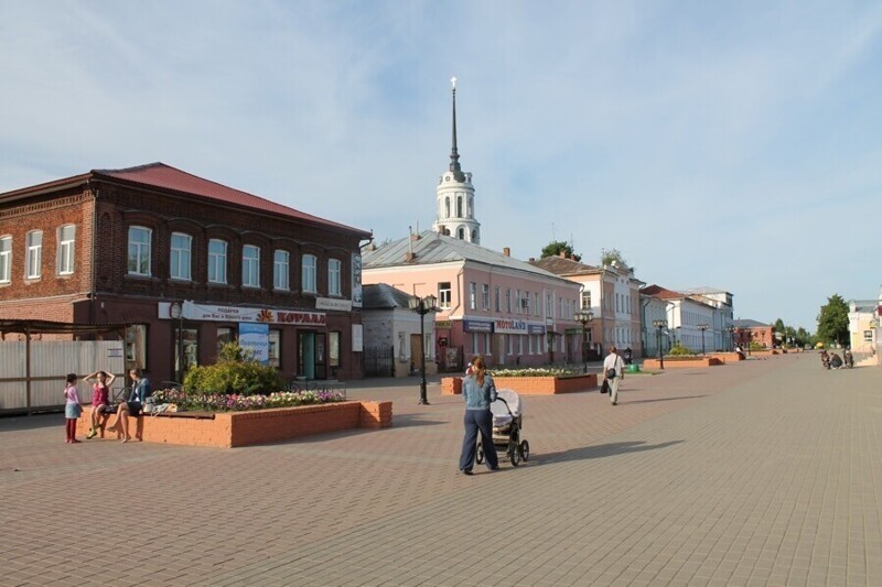 Дни городов ивановская область. Шуя Кинешма. Шуя или Кинешма. Шуя Ивановская область центр. Шуя Главная площадь.