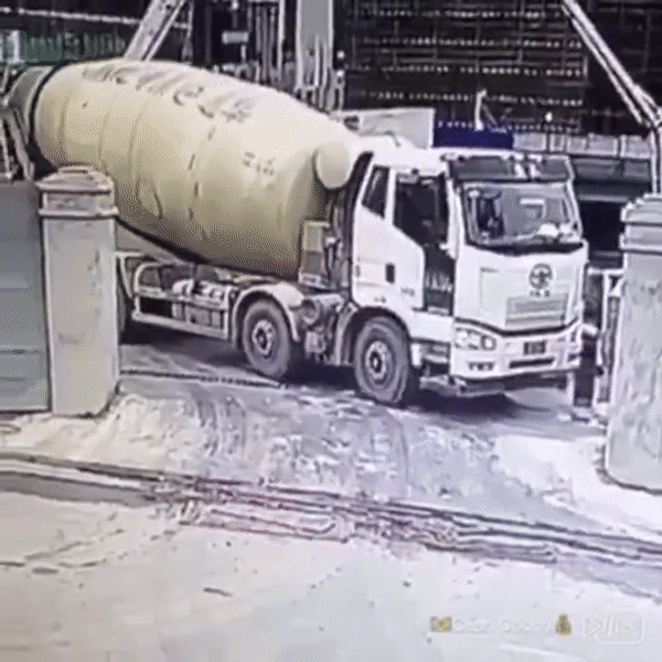 Жесть на стройке