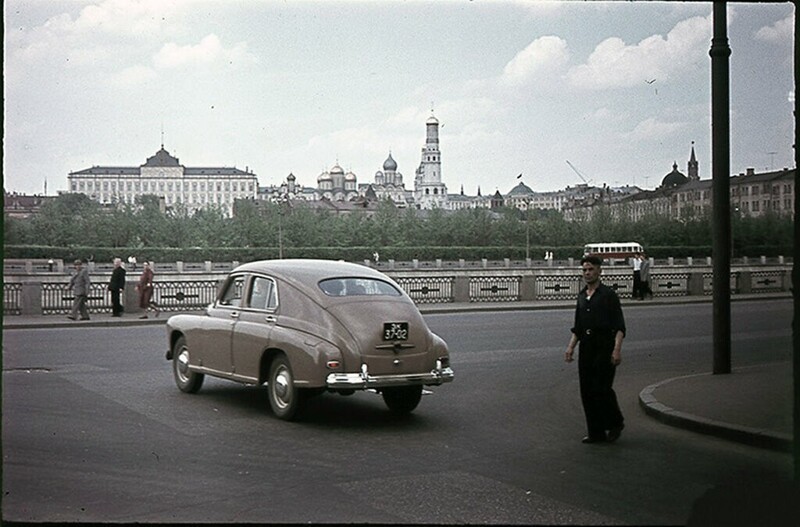 Москва 1950-ых на цветных фотографиях