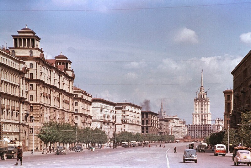 Москва 1950-ых на цветных фотографиях