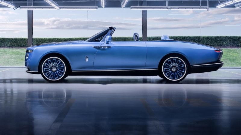 Rolls-Royce за два миллиарда рублей: Jay-Z и Бейонсе приобрели новый эксклюзивный автомобиль