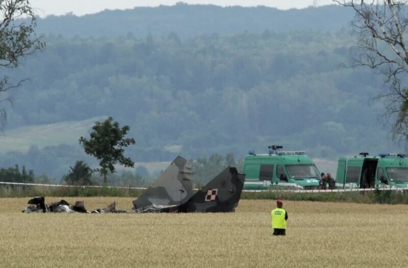 Пилот польских ВВС по ошибке обстрелял самолёт напарника