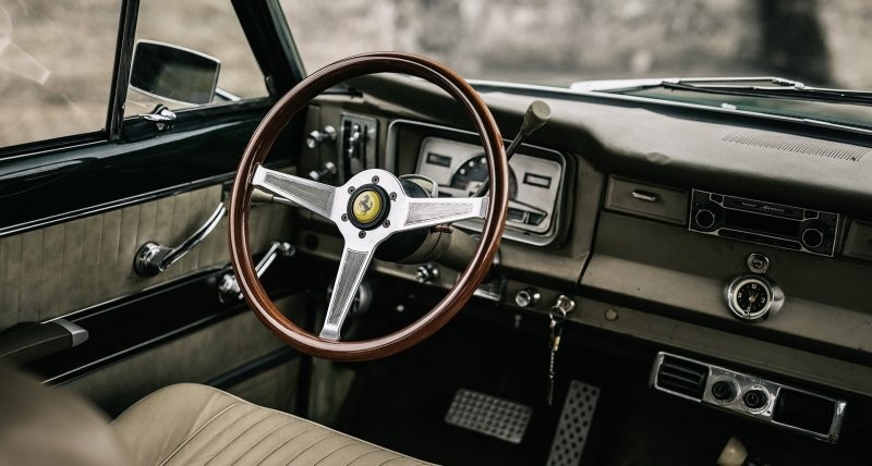 Всемирно известный Jeep-Ferrari 1969 года снова в продаже
