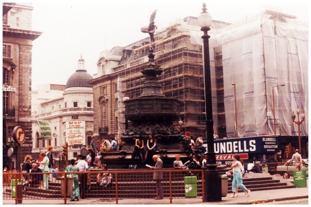Пикадилли-сёркус, Лондон, 1984