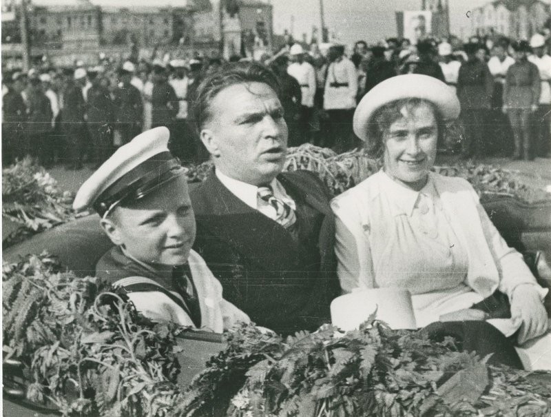 1937. Встреча Валерия Чкалова в Москве